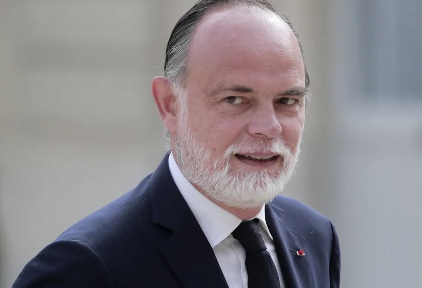 Edouard Philippe, ish-kryeministri dhe aleati i Macron është kandidat në zgjedhjet presidenciale të 2027-ës