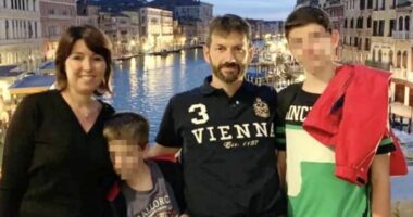 Ngjarja horror në Itali/ Adoleshenti qëlloi me thikë familjarët 68 herë: I godita në qafë se nuk doja të vuanin