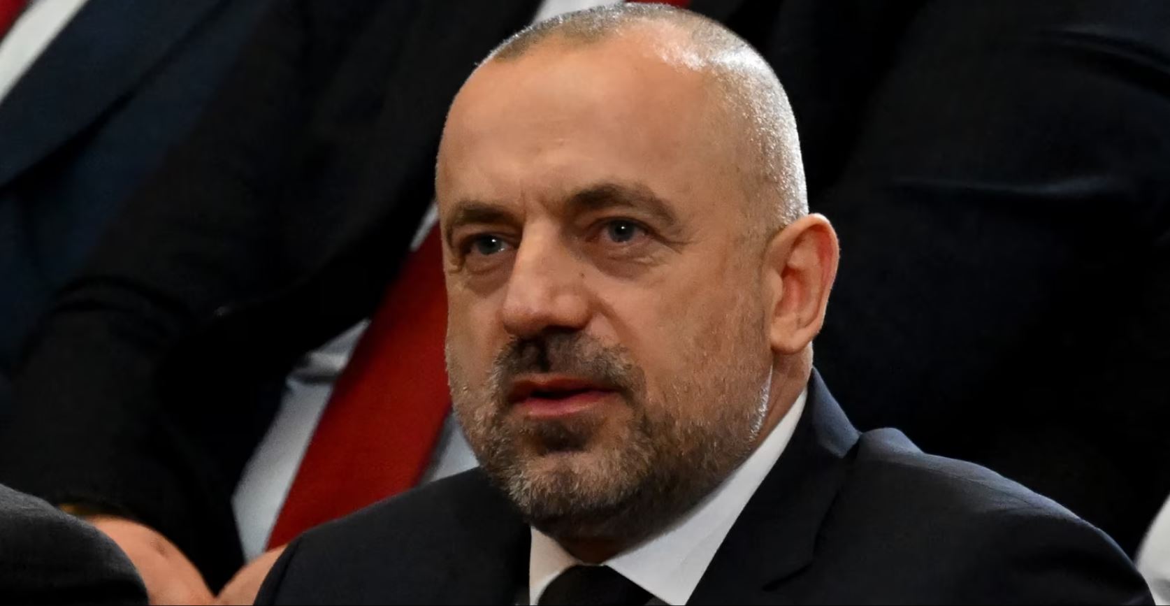 Një vit nga sulmi në Banjskë, analiza e REL: A po e mbron BIA serbe Milan Radoiçiç?