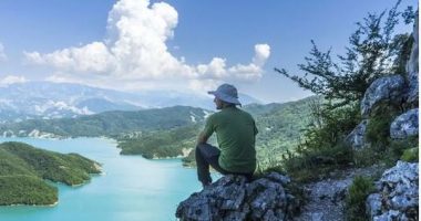 “Mirror”: Shqipëria, destinacioni më i kërkuar për pushime nga turistët britanikë