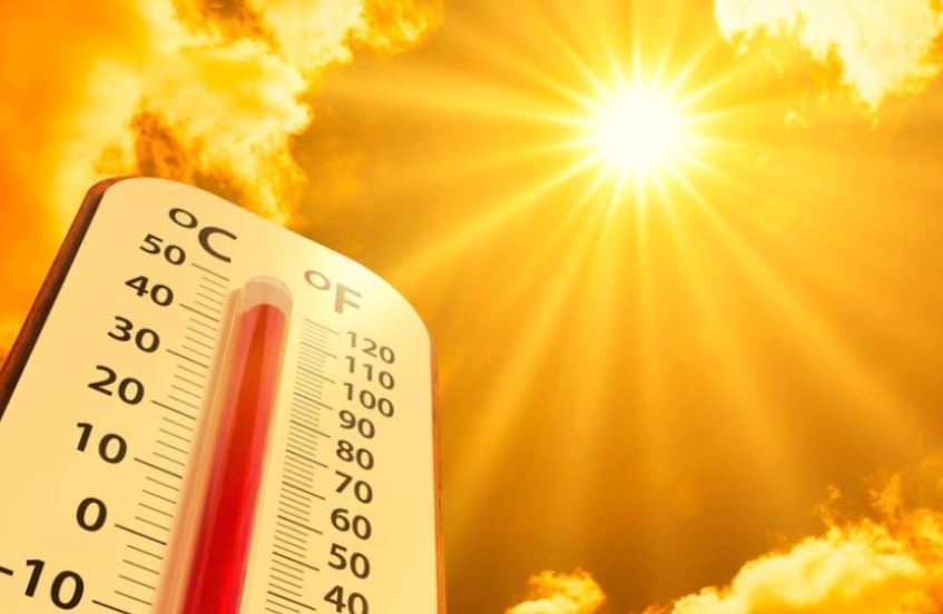 Vapa ekstreme në SHBA, temperaturat priten të shkojnë deri në 49 gradë Celsius