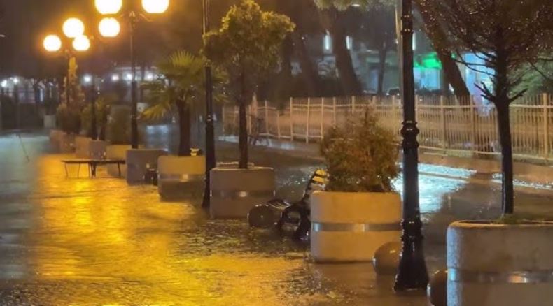 Heavy rain in Shkodra, flooding and power outage in some areas