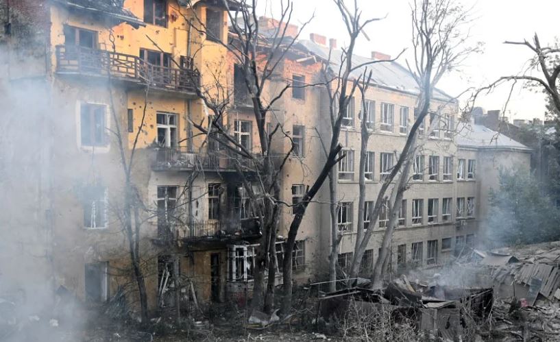 Pse Rusia bombardoi Lviv?