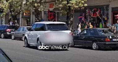 Shkodër, qëllohet automjeti/ Identifikohet autori, hetohet lidhja me familjen Kajoshi