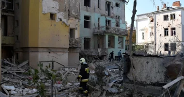 Bombardimet ruse në Kharkiv, të paktën 28 ​​civilë të plagosur