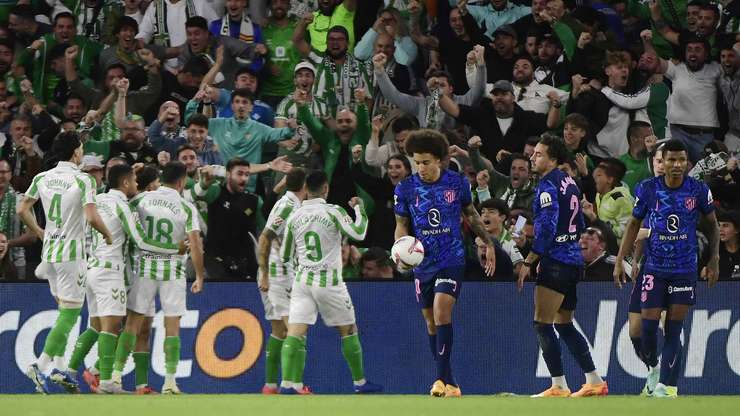 LaLiga/ Atletico ia “bën” vetes, një autogol i kushton “Los Colchoneros” pikë ndaj Real Betis