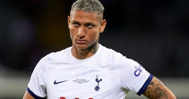 “Rinovim” i sulmit, Tottenham kërkon të zëvendësojë “yllin” brazilian