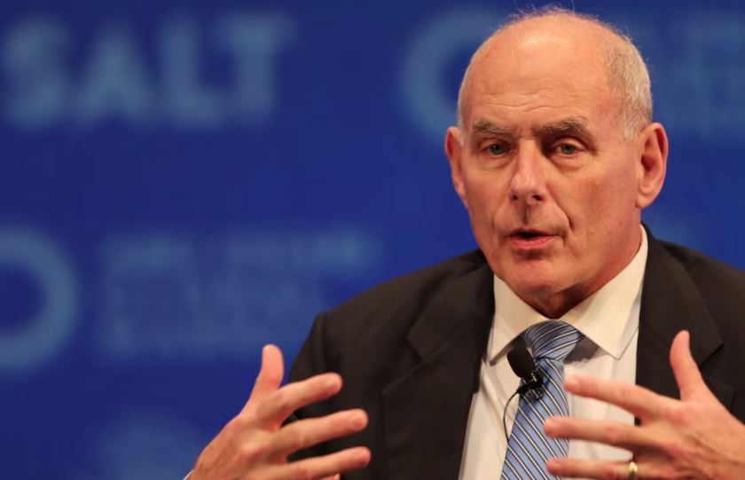 John Kelly: Trump donte gjeneralë si ata të Hitlerit, plotëson përkufizimin e një fashisti