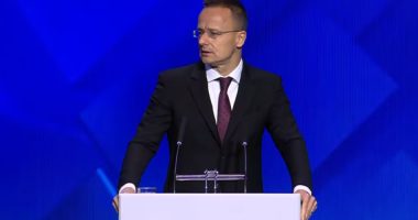 Kryediplomati hungarez kritikon sanksionet e BE-së gjatë vizitës në Minsk