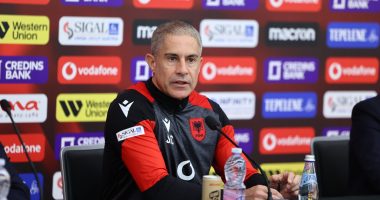 Konferenca për mediat/ Trajneri Sylvinho shpjegon zgjedhjet e tij për sfidat e Nations League