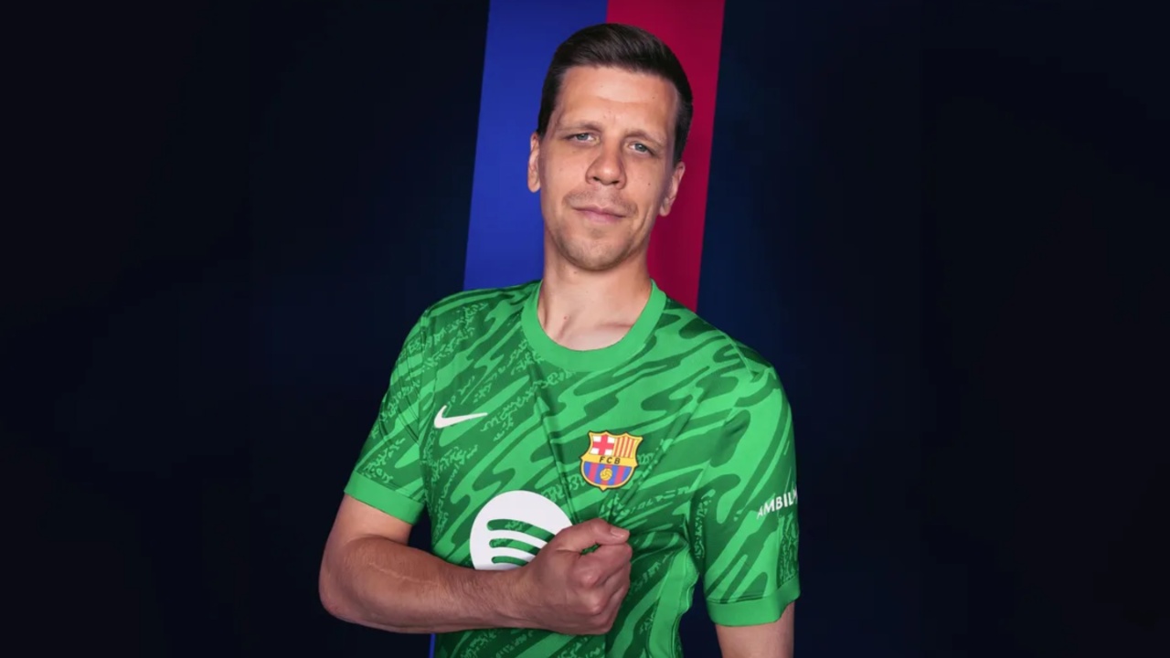 Szczesny i rikthehet futbollit, “gardiani” polak firmos me “Katalanasit” e Barcelona