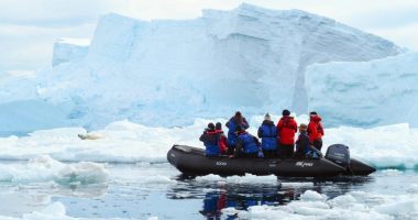 Studimi: Turizmi në Antarktidë shkak i dëmeve serioze mjedisore