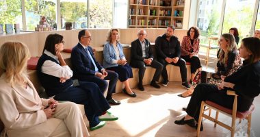 “Tetori i librit”, Presidenti Begaj takim me shkrimtarë dhe botues