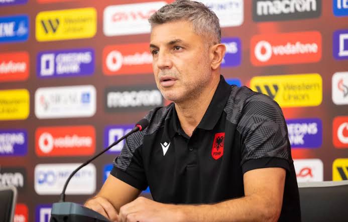 Tragjedi për Alban Bushin, prindërit e trajnerit të Kombëtares U-21 humbin jetën në aksident
