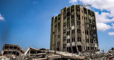 Sulmet në spitalet e Gazës, OKB akuzon Izraelin për krime lufte