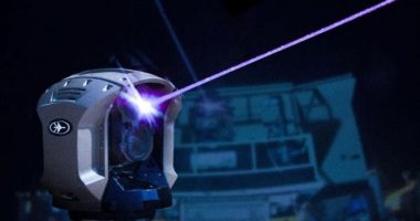 Izrael, sistemi i mbrojtjes ajrore me lazer “Iron Beam” gati vitin tjetër