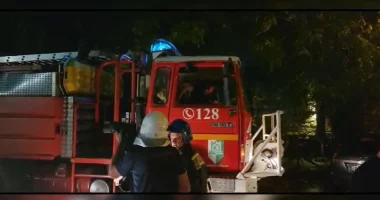 Përfshihet nga zjarri zyra në komisariatin e Policisë në Shijak