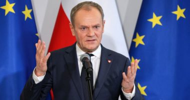 Poloni/ Tusk paralajmëroi se e ardhmja e demokracisë në BE varet nga reagimi ndaj migrimit