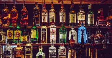 Qyteti amerikan lejon shitjen e alkoolit pas 120 vitesh