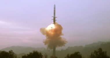 Koreja e Veriut lëshon raketa balistike me rreze të shkurtër veprimi