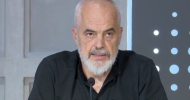 “Aeroporti i Tiranës me rritjen më të shpejtë në Evropë që nga pandemia”, Rama: 942 mijë pasagjerë në tetor