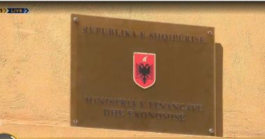 Viti elektoral “ngrin” taksat/ Në 2025 nuk ndryshon regjimi tatimor