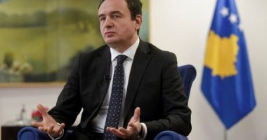 Kurti “dyfishon” dështimin/ “Mund të kemi dy palë zgjedhje të parakohshme, shkak zgjedhja e presidentes”