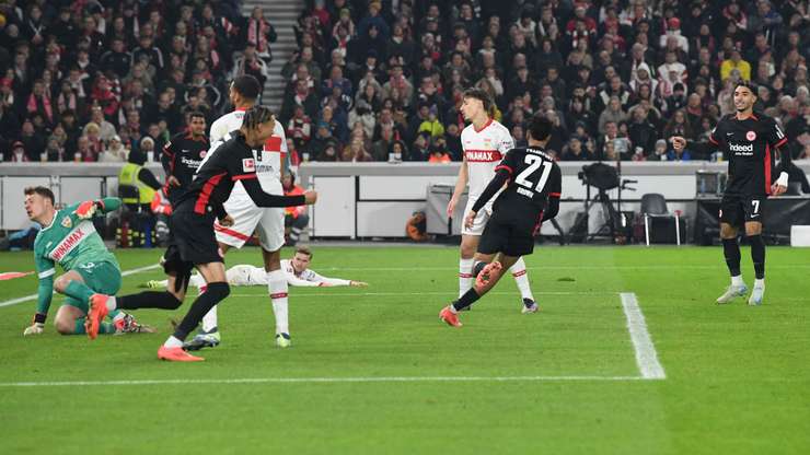 Bundesliga/ Frankfurt i “falet” VAR-it, Wolfsburg fiton bindshëm transfertën e Heidenheim