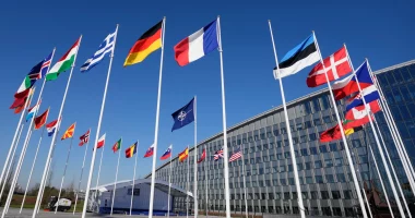 Ukraina pritet t’i kërkojë NATO-s ftesë për anëtarësim