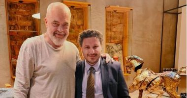 FOTO/ Ish-kryeministri i Malit të Zi takon Ramën: Është padyshim një nga njerëzit më origjinalë në skenën politike botërore