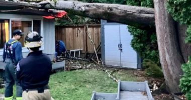 Cikloni “Bombë” godet SHBA/ 2 viktima dhe 600,000 persona pa energji elektike