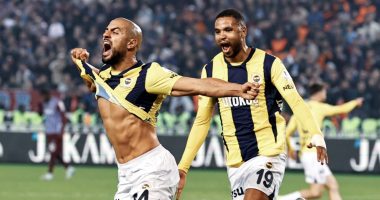 Trendyol Superlig/ Fenerbahce nuk i ndahet kreut, “Fenerët” e Stambollit fitojnë me spektakël ndaj Tranbzospor