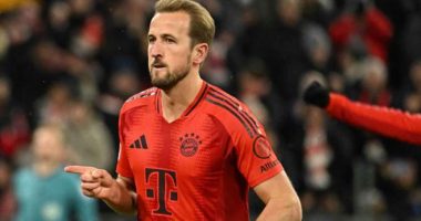 Bayern merr “arratinë”/ Rekordmenët e Bundesliga kryesojnë bindshëm, Kane shkëlqen në fitoren ndaj Augsburg
