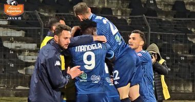 Abissnet Superiore/ Dinamo “abonohet” me “Final 4”, “Nëndetësja” e Ilir Dajës mund pastër Teutën