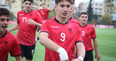 Miqësoret e moshave/ Shqipëria U17 fiton 3-2 me përmbysje ndaj Polonisë, vendosin golat e Kullës dhe Voglit