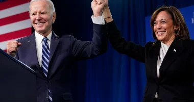 Zgjedhjet në SHBA/ Joe Biden mesazh votuesve: Bëni histori duke zgjedhur Kamala Harris