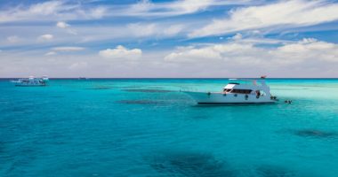 Mbytet anija me turistë në Egjipt/ Zhduken 45 persona, marina dhe helikopterët vendosen në kërkim