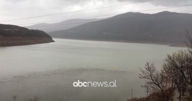 Shtohen prurjet në Fierzë/ Reshjet rritën prodhimin e energjisë elektrike