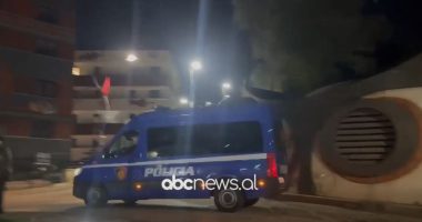 “Kodra” e drogës/ Pamje nga aksioni antidrogë me disa të arrestuar në Tiranë dhe Nikël