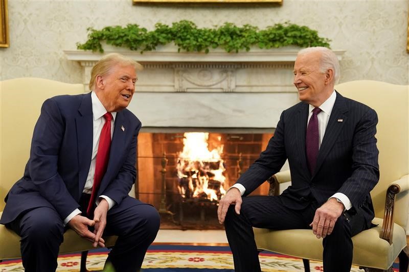 Takimi me Trump në Zyrën Ovale, Biden e siguron republikanin: Do të kemi tranzicion të qetë