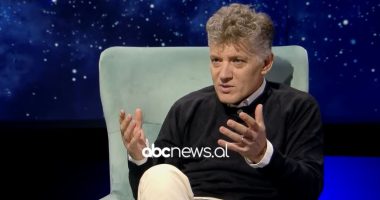 “Dëshira ime ishte të bëhesha Hoxhë”, rrëfehet aktori Lul Zeqja: U futa në Medrese, pastaj studiova turizëm