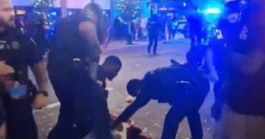 SHBA/ Të shtëna me armë në festën e Halloween, 2 viktima dhe 6 të plagosur në Orlando