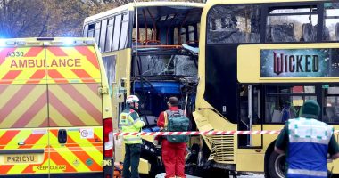 Përplasen dy autobusë në Manchester, 17 persona përfundojnë në spital