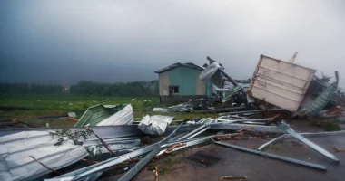 Tajvani u godit nga tajfuni, 2 viktima dhe mbi 500 të plagosur