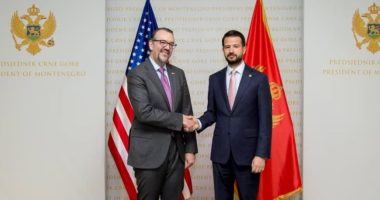 Zyrtari i lartë amerikan takim me zyrtarët e Malit të Zi, fokusi tek reformat