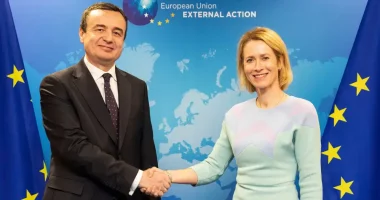 Kryediplomatja e re e BE-së: Të ulen realisht tensionet ekzistuese Kosovë – Serbi