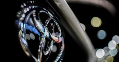 Kompania Toyota dhuron 1 milion dollarë për ceremoninë e marrjes së mandatit të presidentit Trump