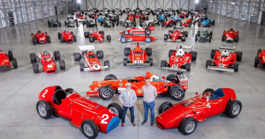 “Thesari” i Formula 1/ Bernie Ecclestone nxjerr në shitje koleksionin më të madh prej 69 makinash, ankandi nis nga 600 milionë euro