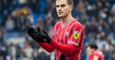 Mehmeti është “king”/ “Ylli” ofensiv shqiptar shkëlqen në futbollin anglez, Anisi është një nga shënuesit më të mirë me 8 gola