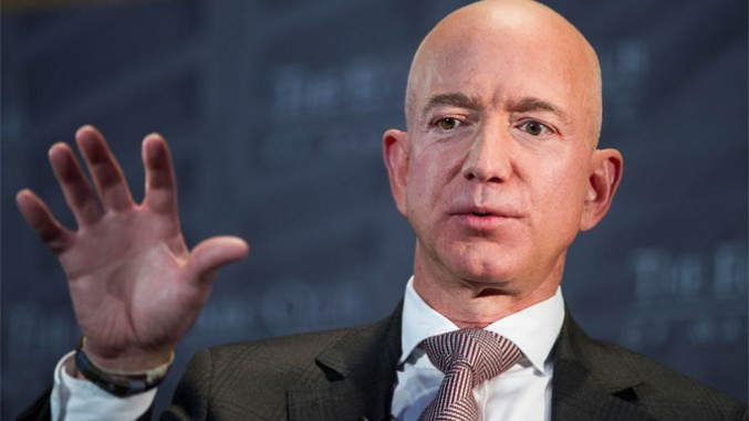 Themeluesi i Amazon, Jeff Bezos e mirëpret me optimizëm kthimin e Trump në Shtëpinë e Bardhë